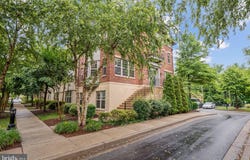 612 OVERLOOK PARK, OXON HILL, MD 20745