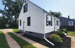 3917 Dunham Street, South Bend, IN 46619-2928
