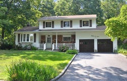 39 Sheryl Crescent, Smithtown, NY 11787