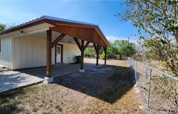 305 E Soyars Avenue, Orange Grove, TX 78372