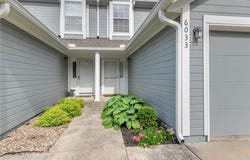 6033 NE Moonstone Drive, Lee's Summit, MO 64064