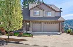 810 SE DARROW RD, Estacada, OR 97023