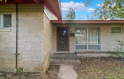 301 N 8th Avenue, Teague, TX 75860