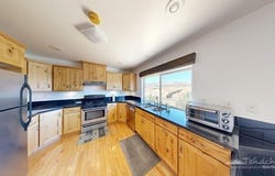 19301 Brite Valley Road, Tehachapi, CA 93561