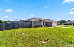 4336 Lorraine Ct, Gulf Breeze, FL 32563