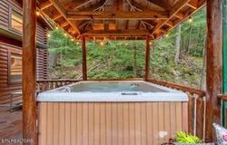 1527 Tyler Way, Sevierville, TN 37876