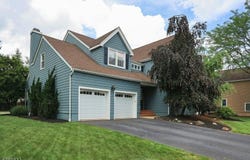 10 Wyckoff Way, Hillsborough Twp., NJ 08844-4376