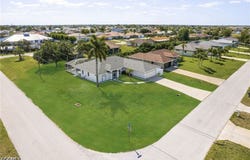 2929 SW 8th Court, Cape Coral, FL 33914