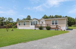 1289 Long Acre Drive, Bonneau, SC 29431