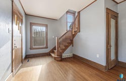 407 E 6th St, Dell Rapids, SD 57022