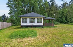 1718 S 3rd lot: 1718 S Third, Sequim, WA 98382