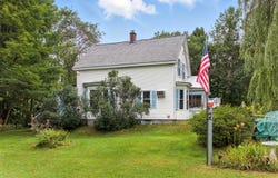 111 Railroad Avenue, Berwick, ME 03901
