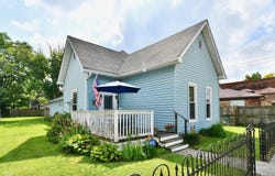 323 S Vine Street, Plainfield, IN 46168