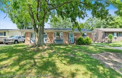 3642 Coachlight Common Street, Lansing, MI 48911