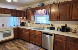 7083 Saint Clair Rd Road, Whitesburg, TN 37891