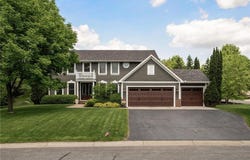 19080 Inndale Drive, Lakeville, MN 55044