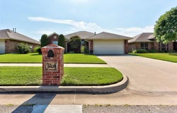 3808 Notting Hill Drive, Moore, OK 73160