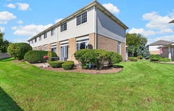 5229 W Mint Julip Drive, Alsip, IL 60803