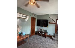 1303 E Howard St, Creston, IA 50801
