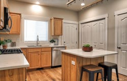 1421 S Denver Ave, Boise, ID 83706