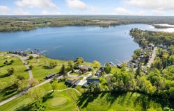 1995 Ash Te Wette Drive, Hillsdale, MI 49242