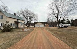 8454 COUNTY ROAD V, Marshfield, WI 54449
