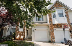 118 THREADLEAF TERRACE, BURLINGTON, NJ 08016