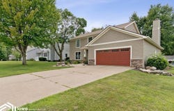 3109 Crystal Drive, Burlington, IA 52601