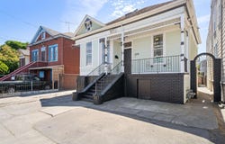 2735 E 11Th St, Oakland, CA 94601
