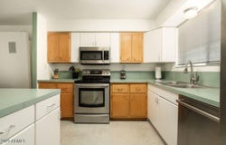 6936 E 4TH Street, Scottsdale, AZ 85251