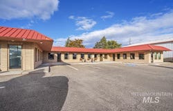1157 SW 4th Ave, Ontario, OR 97914