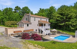 43 Old Sumner Road, Buckfield, ME 04220