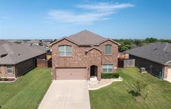 216 Meadowlands Drive, Ponder, TX 76259
