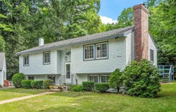 1 Hildreth Drive, Litchfield, NH 03052