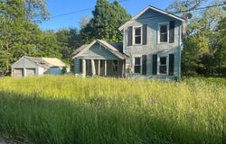 598 East Main Street, Springport, MI 49284