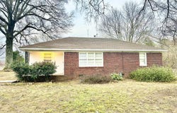 980 N Circle Road, Memphis, TN 38127