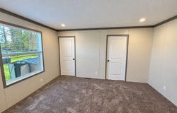 739 Virginia, Belleville, MI 48111