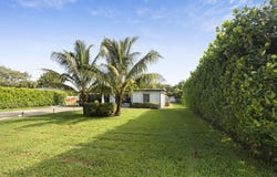 2417 Country Oaks Lane, Palm Beach Gardens, FL 33410