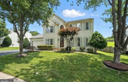 17665 AVENEL LANE, DUMFRIES, VA 22026