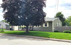 6 Colonial Road, Coventry, RI 02816