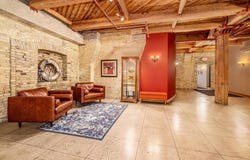904 E Pearson St, Milwaukee, WI 53202