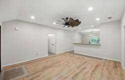 609 N Avenue D, Springtown, TX 76082