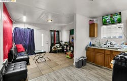 1090 70Th Ave, Oakland, CA 94621