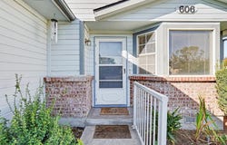 1100 Burnett Dr, Nampa, ID 83651