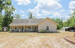 1182 262nd Ave, Old Town, FL 32680