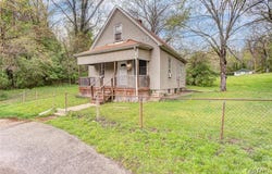 1418 Cooper Street, Alton, IL 62002
