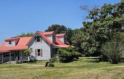 230 Sidney Baird Road, Bradford, TN 38316