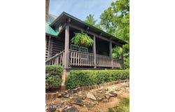 1695 Cane Creek Mountain Rd, Tellico Plains, TN 37385