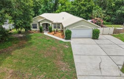4024 Red Pine Ln, St Augustine, FL 32086