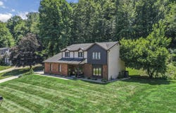 1475 Londondale Parkway, Newark, OH 43055